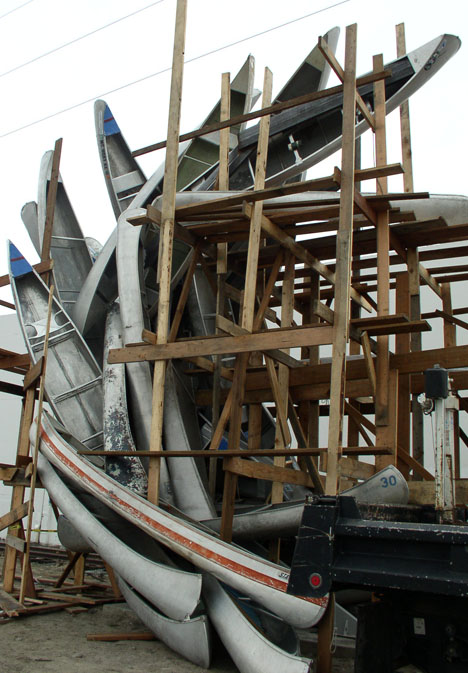 Canoe Wave Canoe Wave